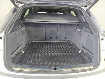 2023 Audi SQ5 Premium Plus quattro