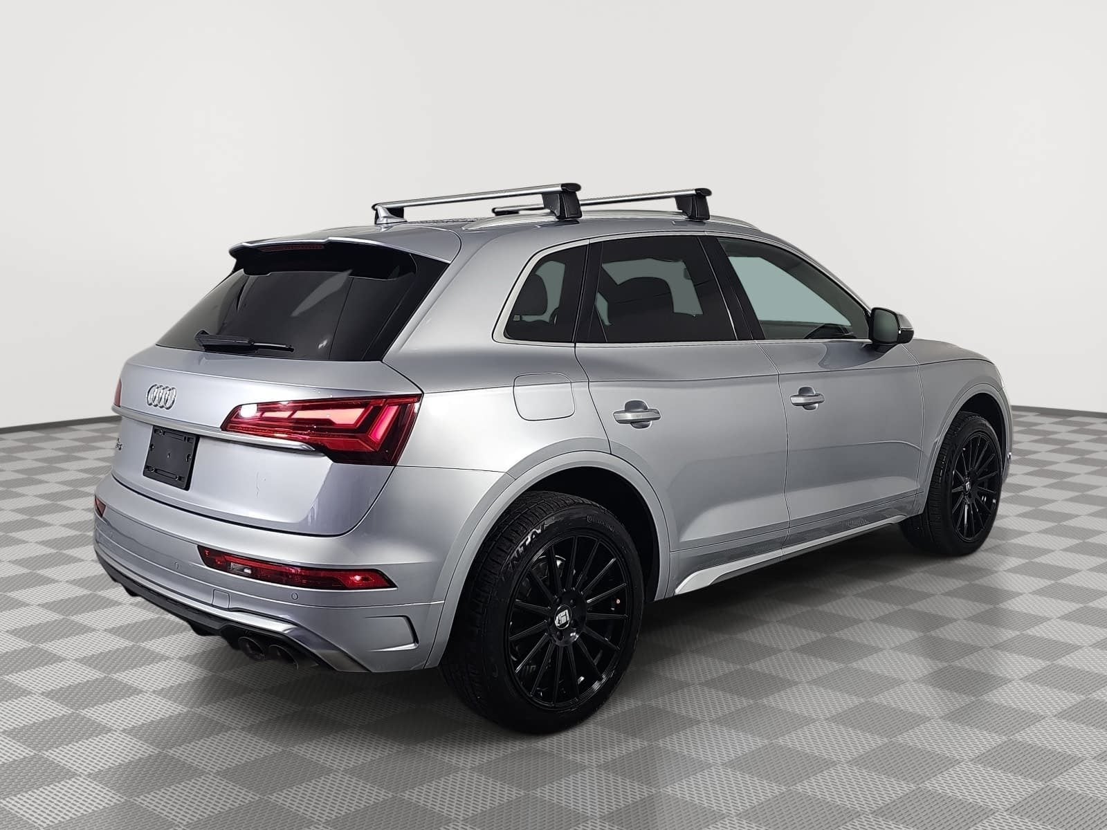 2023 Audi SQ5 Premium Plus quattro