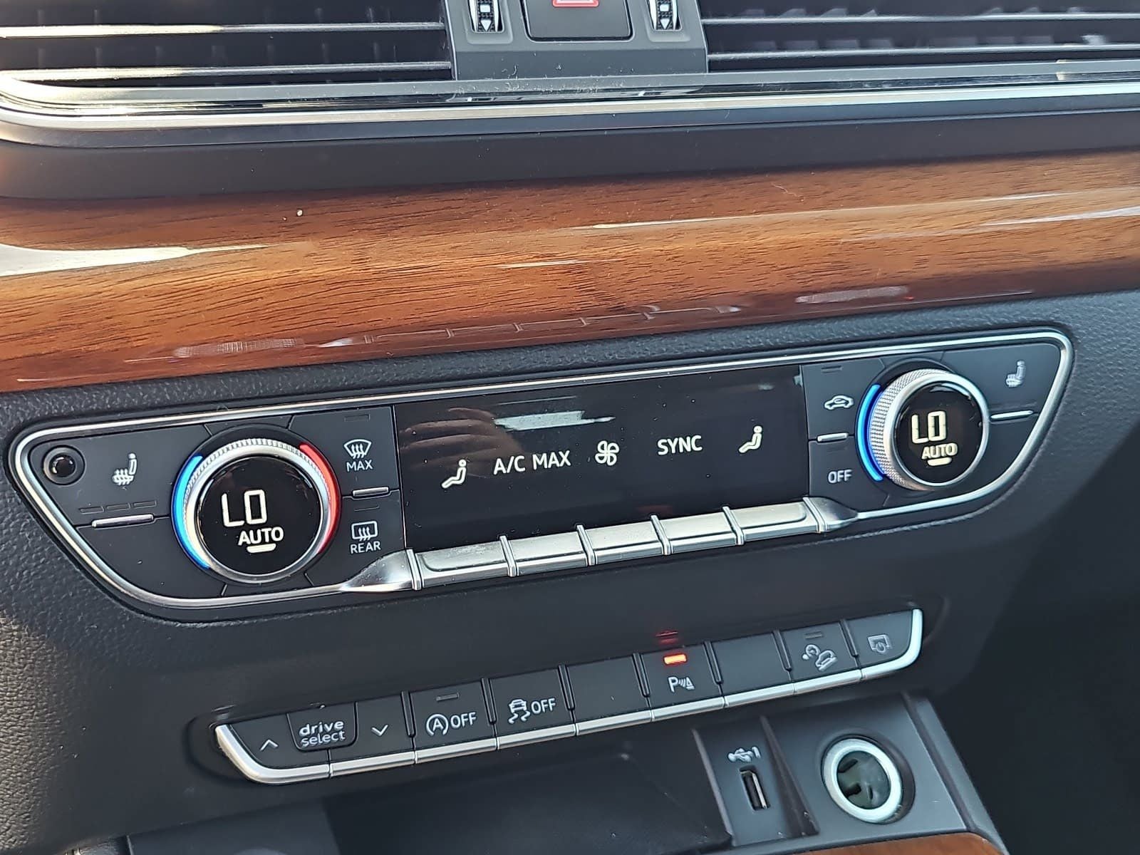 2021 Audi Q5 45 Premium Plus quattro