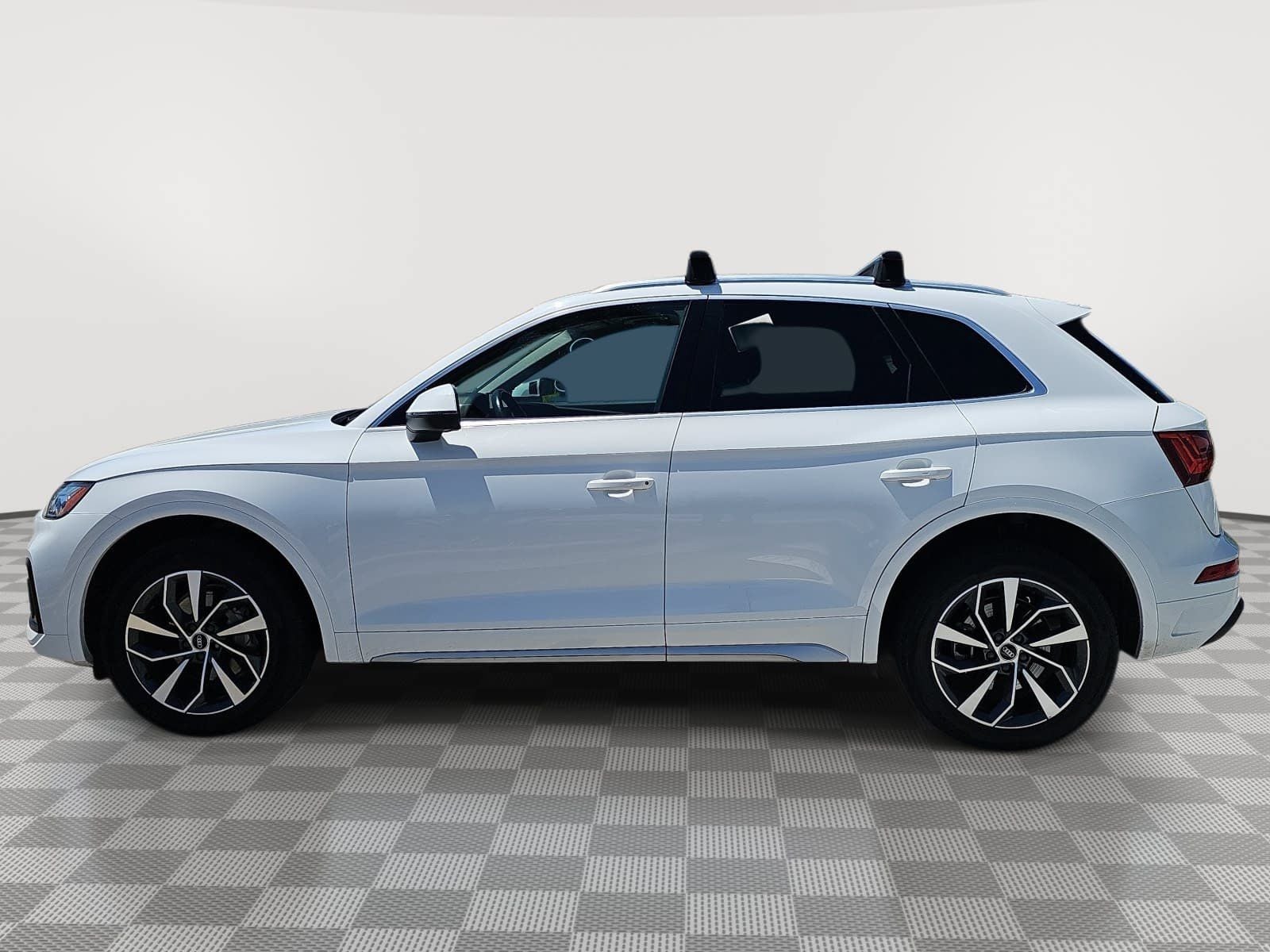 2021 Audi Q5 45 Premium Plus quattro