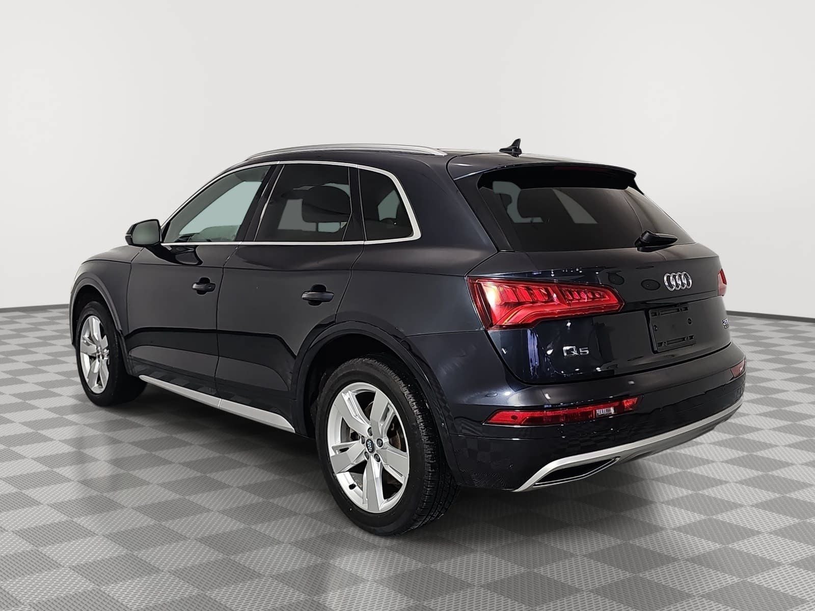 2018 Audi Q5 2.0T Premium Plus quattro