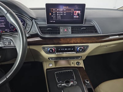 2020 Audi Q5 45 Premium Plus quattro