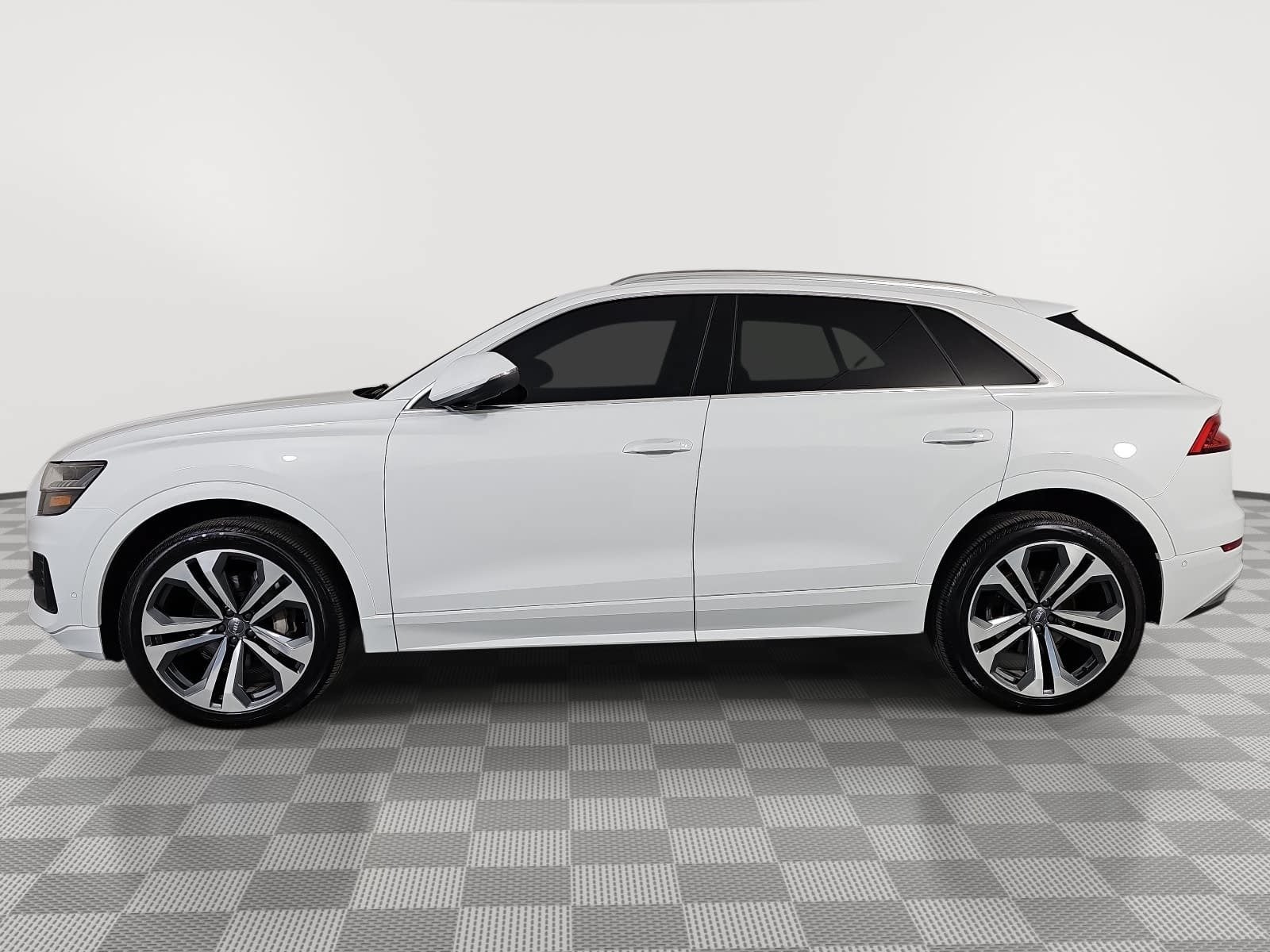 2019 Audi Q8 3.0T Premium Plus quattro