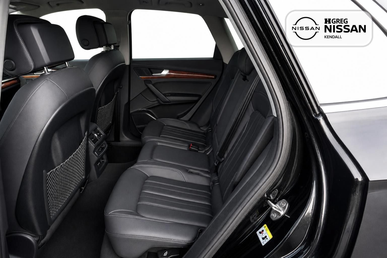 2023 Audi Q5 45 S line Premium quattro