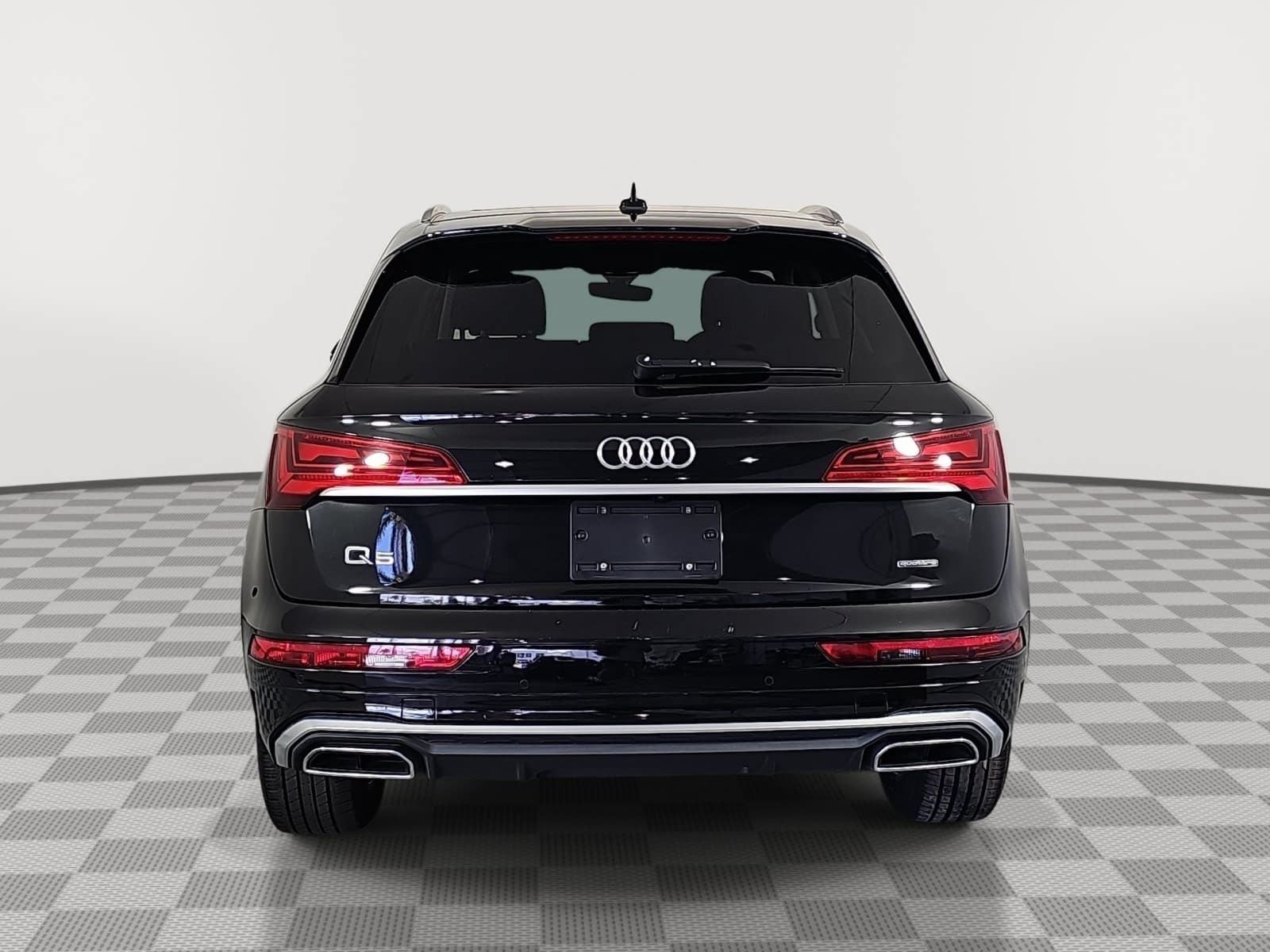 2023 Audi Q5 45 S line Premium quattro