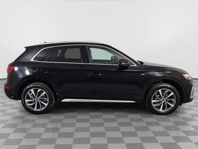 2023 Audi Q5 45 S line Premium quattro