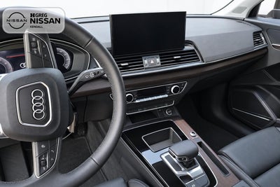 2024 Audi Q5 45 S line Premium quattro