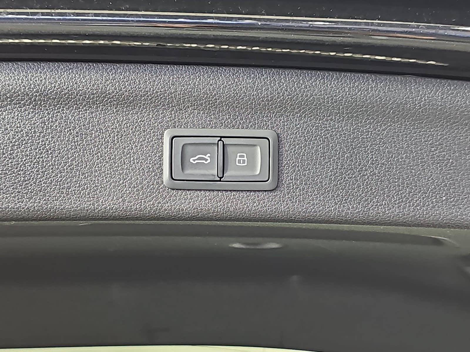 2020 Audi Q3 Prestige S line quattro
