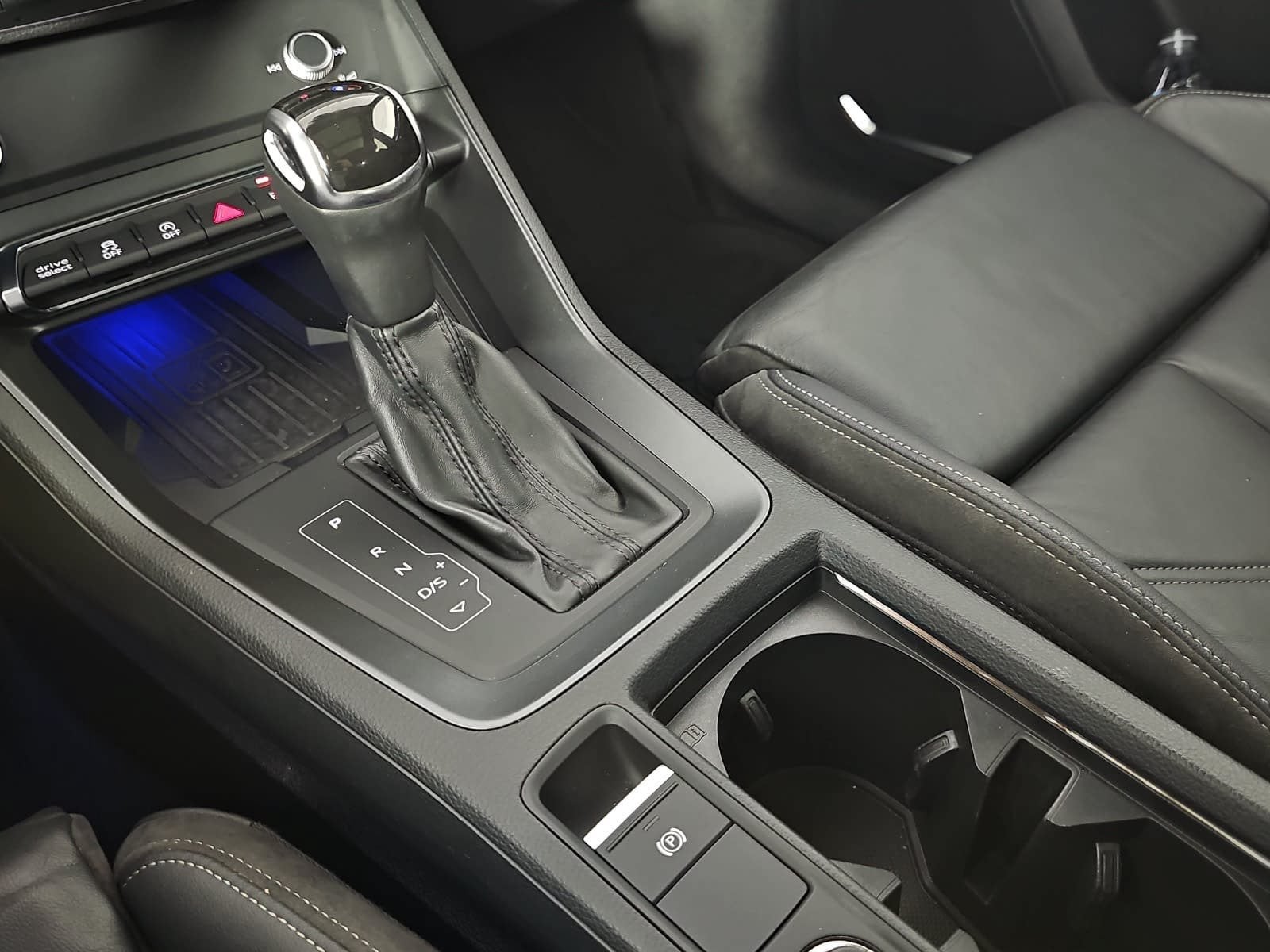 2020 Audi Q3 Prestige S line quattro