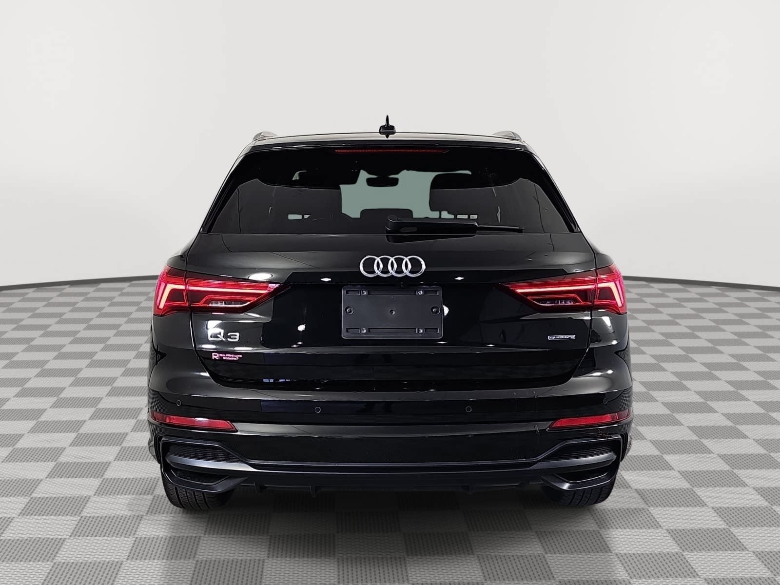 2020 Audi Q3 Prestige S line quattro