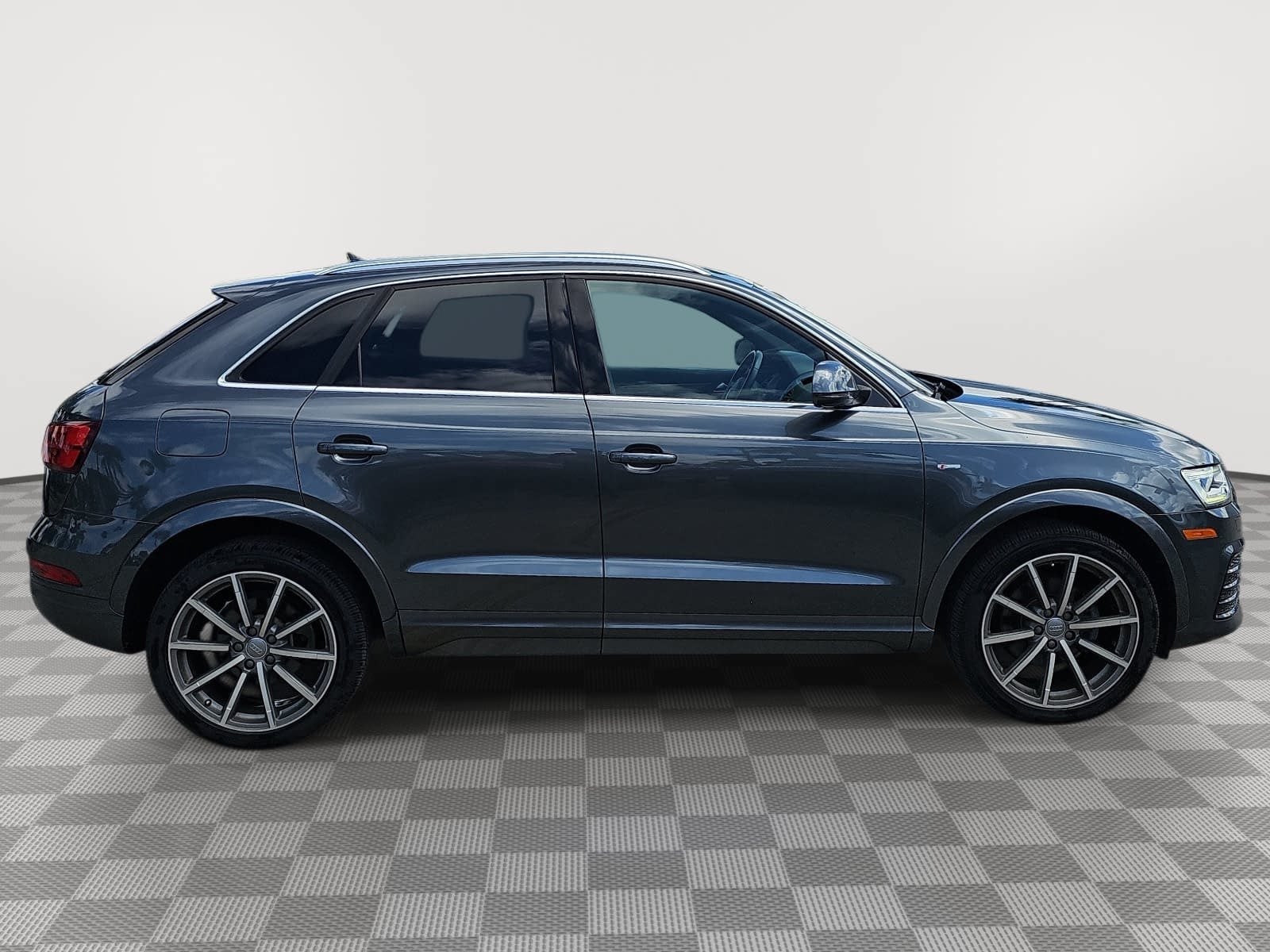 2018 Audi Q3 2.0T Premium Plus quattro