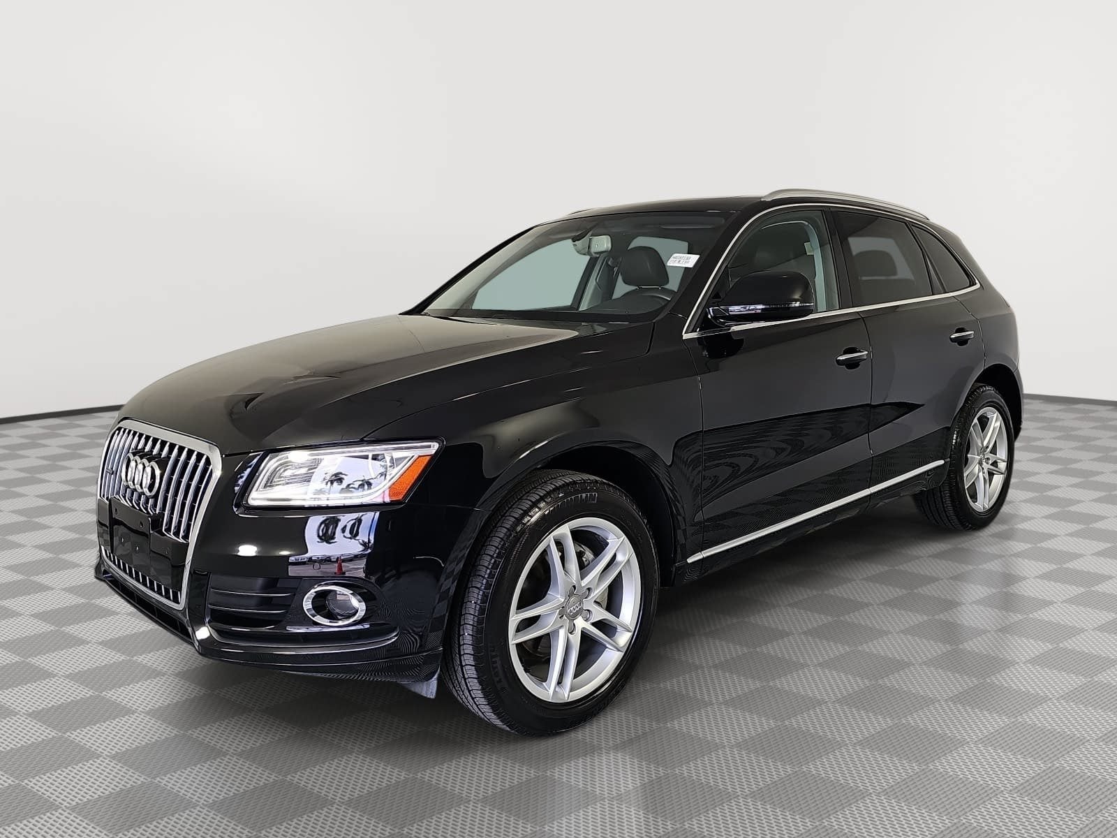 2017 Audi Q5 2.0T Premium Plus quattro