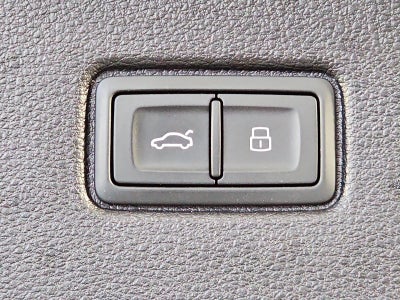 2023 Audi Q7 45 Premium Plus quattro