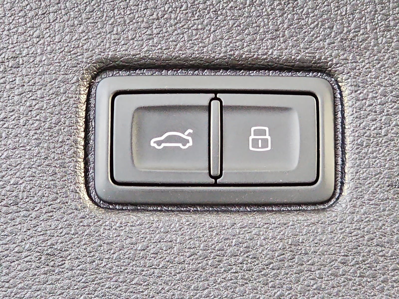 2023 Audi Q7 45 Premium Plus quattro
