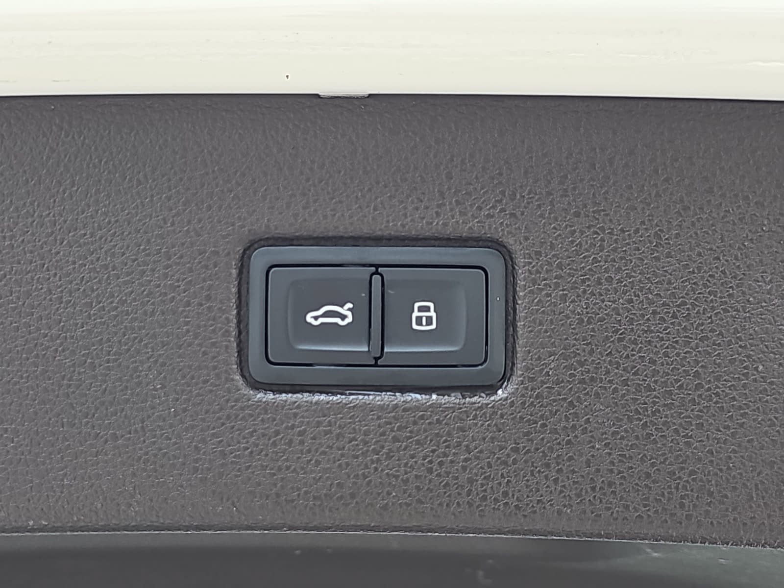 2017 Audi Q7 2.0T Premium Plus quattro