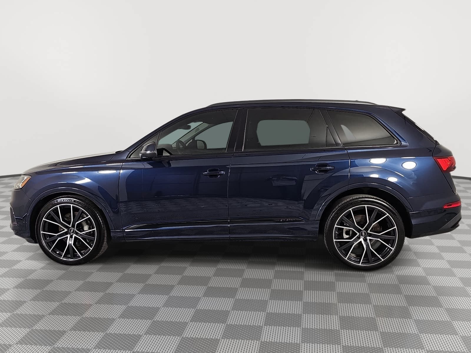 2023 Audi Q7 55 Prestige quattro
