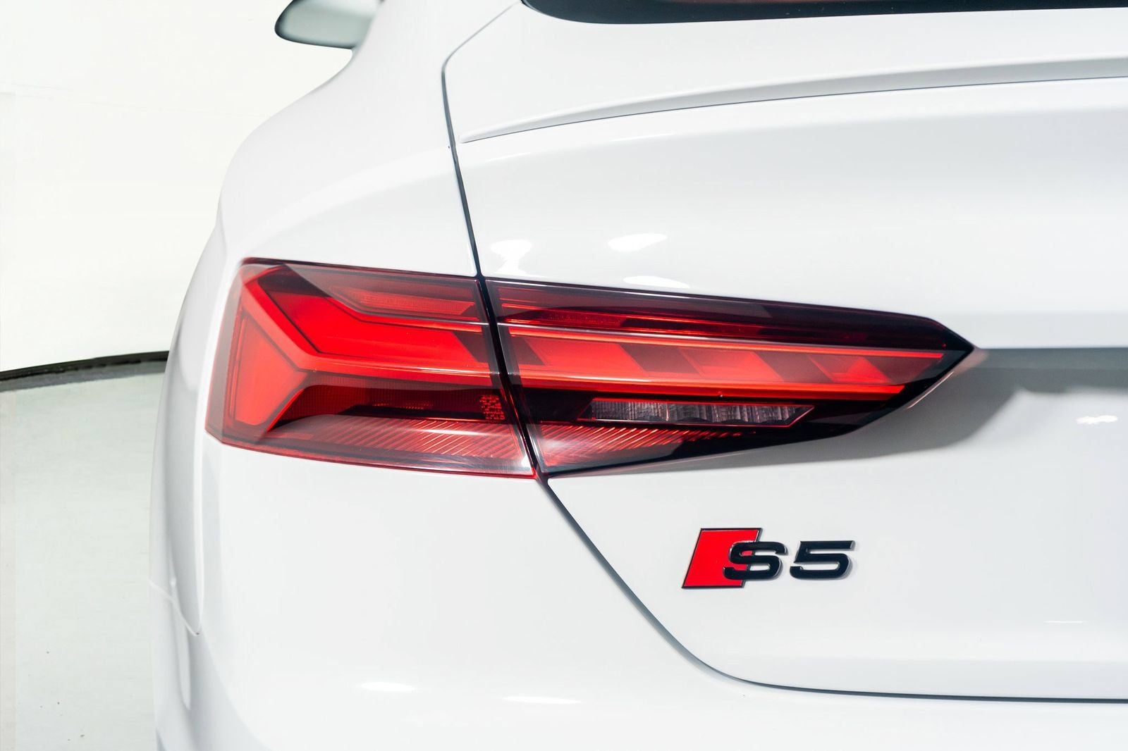 2023 Audi S5 Sportback Premium Plus quattro