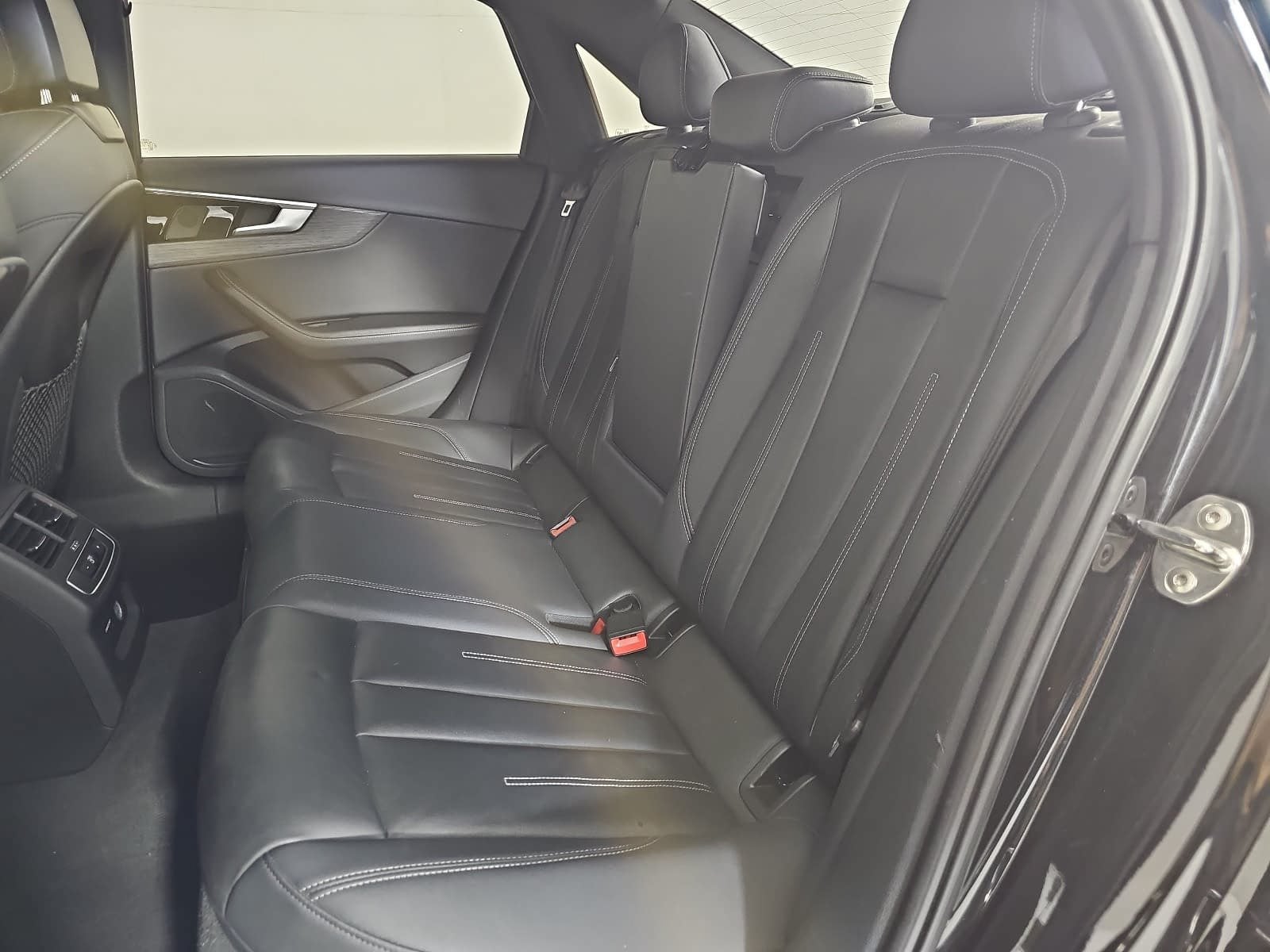 2022 Audi A4 45 S line Premium Plus quattro