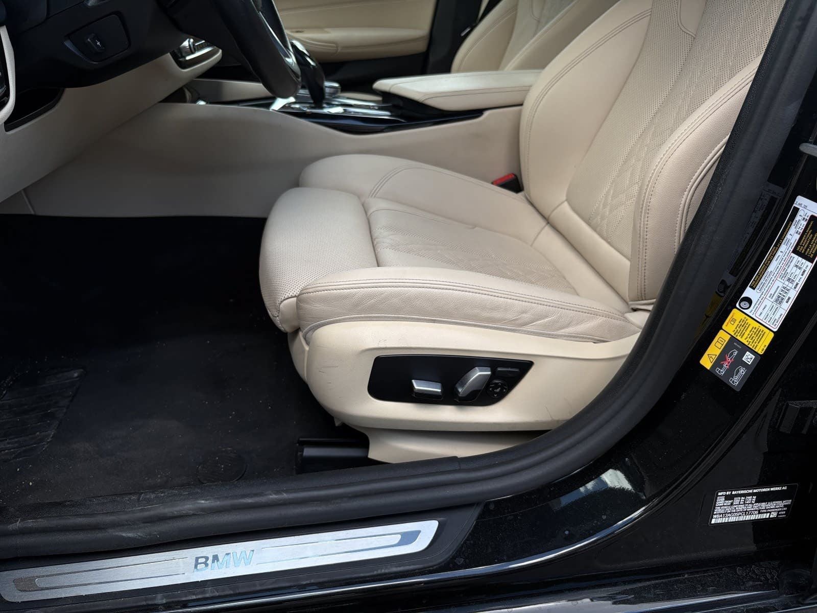 2023 BMW 5 Series 530e iPerformance