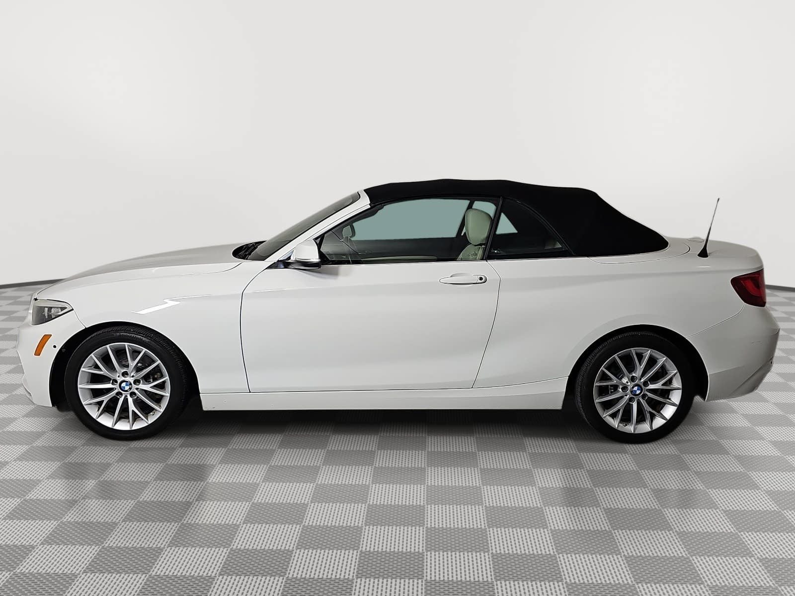 2017 BMW 2 Series 230i