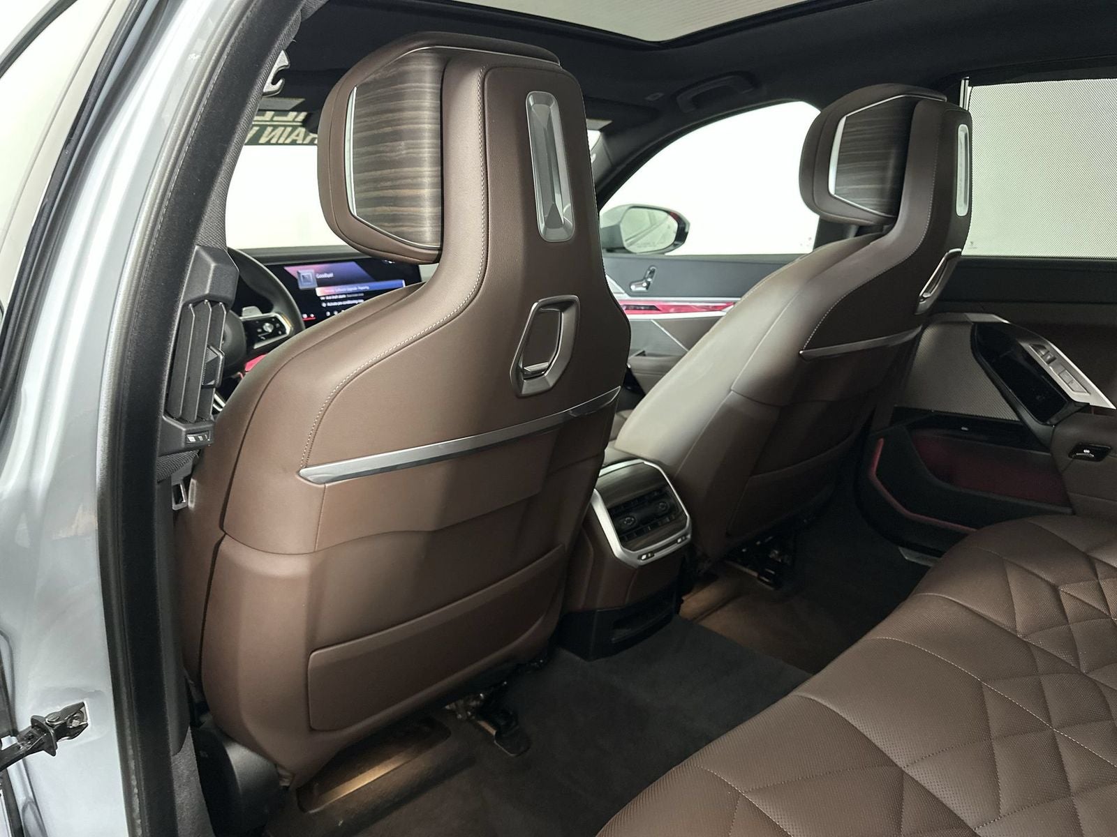 2025 BMW 7 Series 740i xDrive
