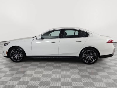 2026 BMW 5 Series 530i