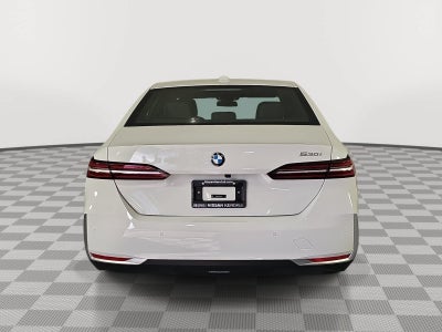 2026 BMW 5 Series 530i