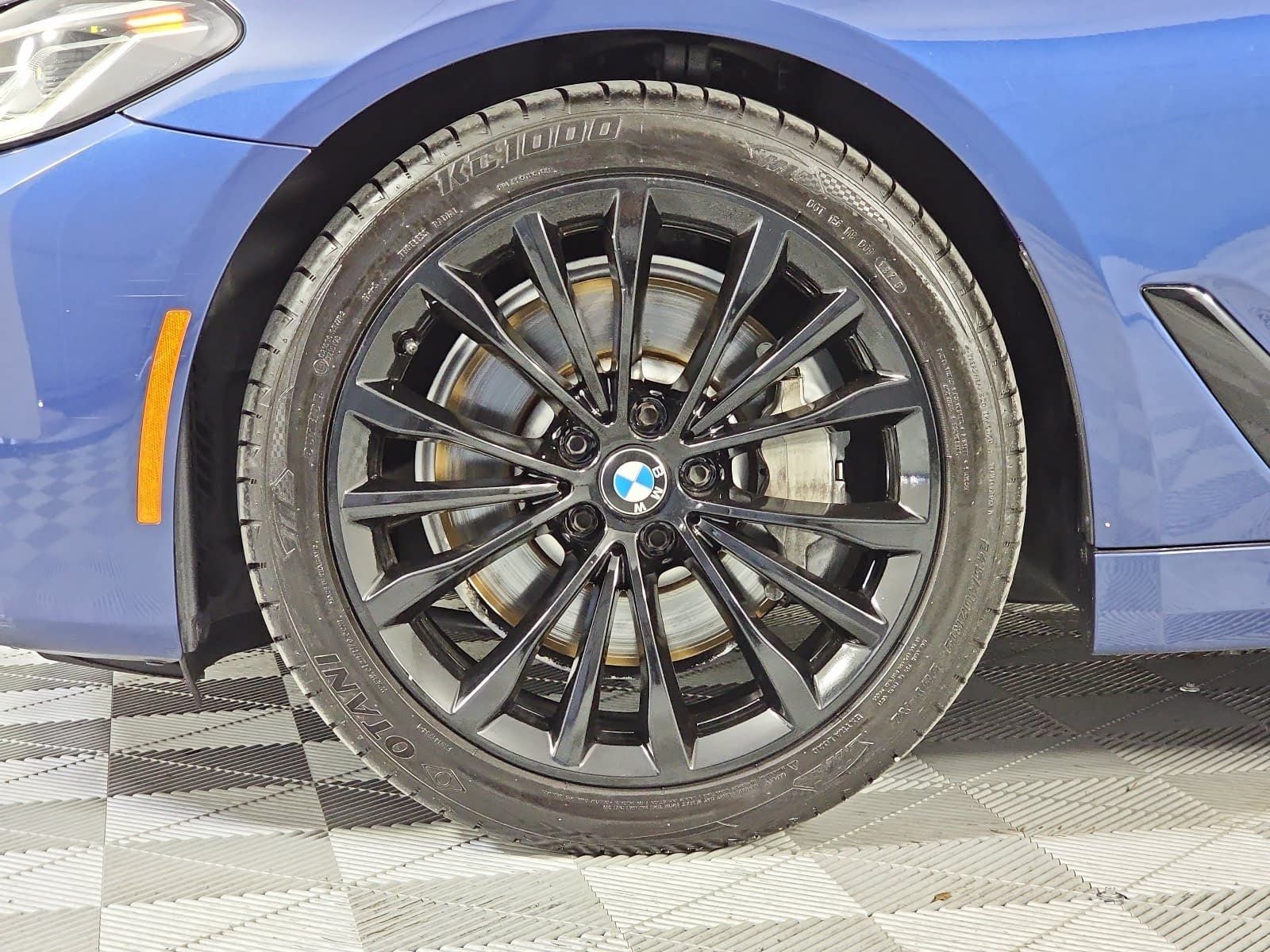 2021 BMW 5 Series 530i