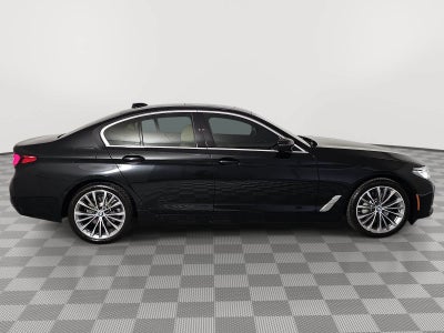 2022 BMW 5 Series 530i
