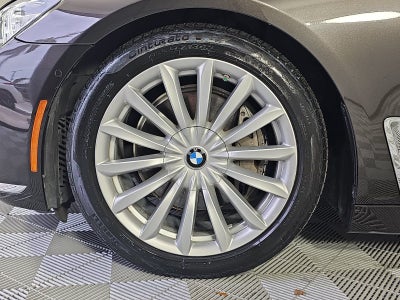 2018 BMW 7 Series 740i
