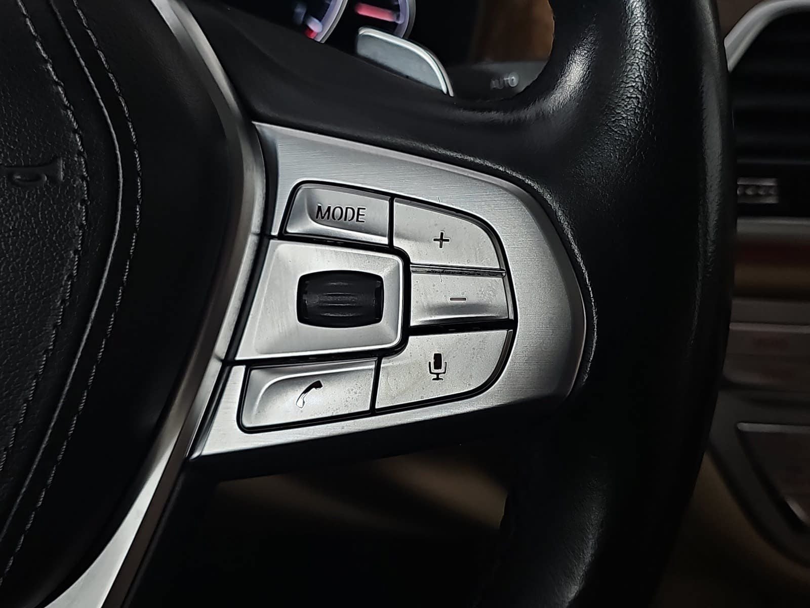 2018 BMW 7 Series 740i