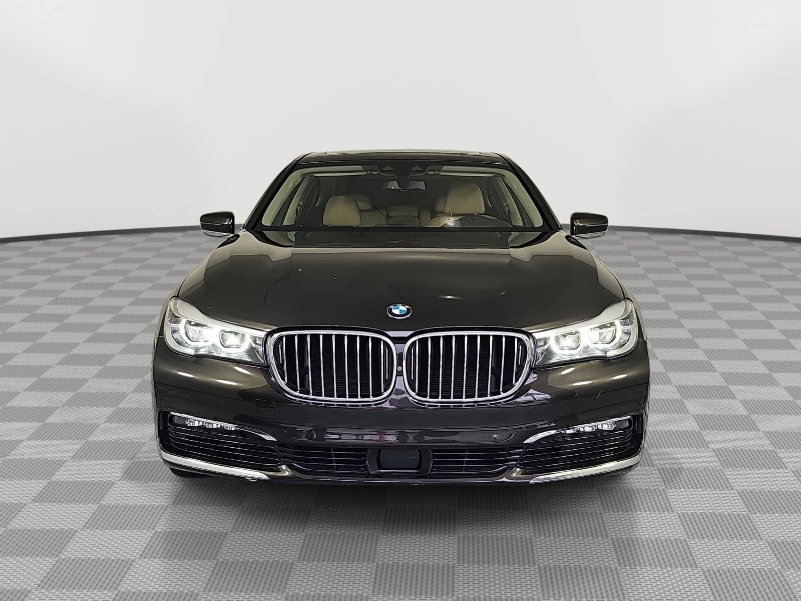 2018 BMW 7 Series 740i