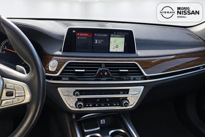 2018 BMW 7 Series 740i