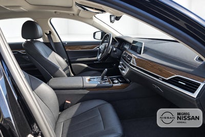 2018 BMW 7 Series 740i