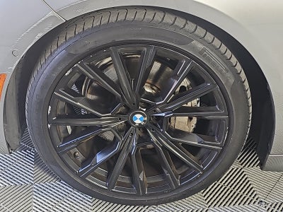 2021 BMW 7 Series 740i