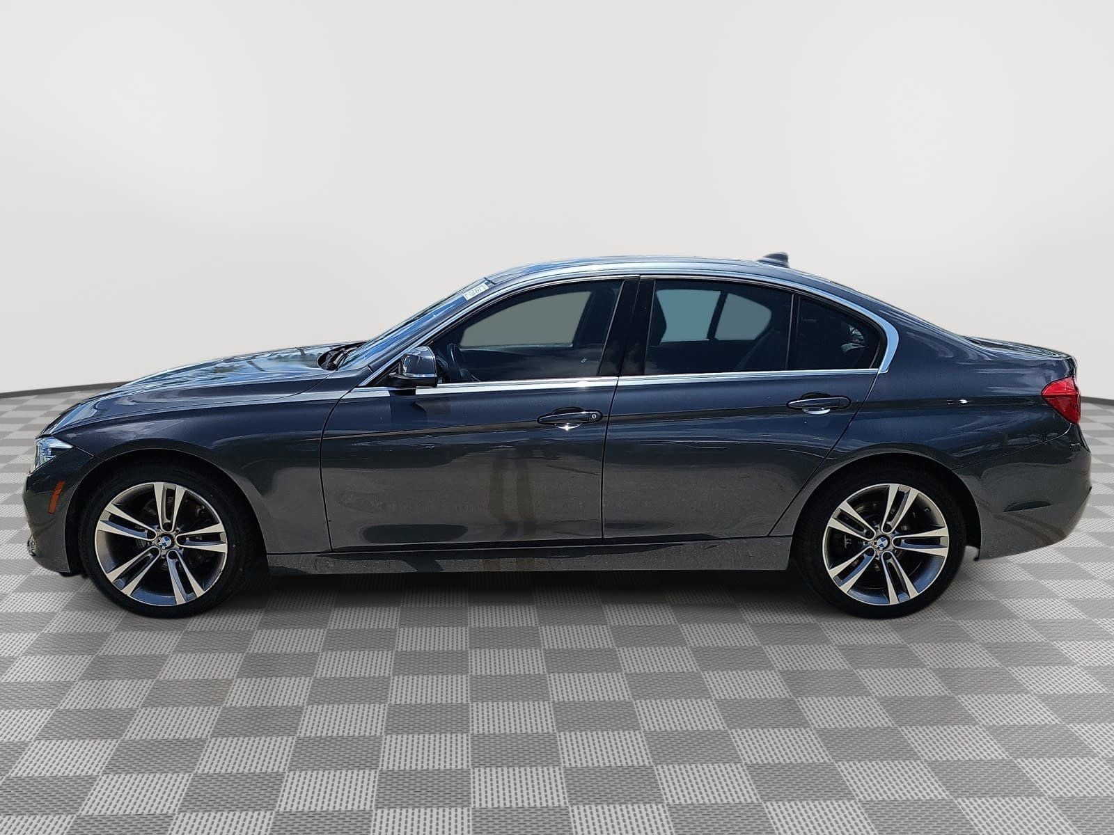 2018 BMW 3 Series 330i