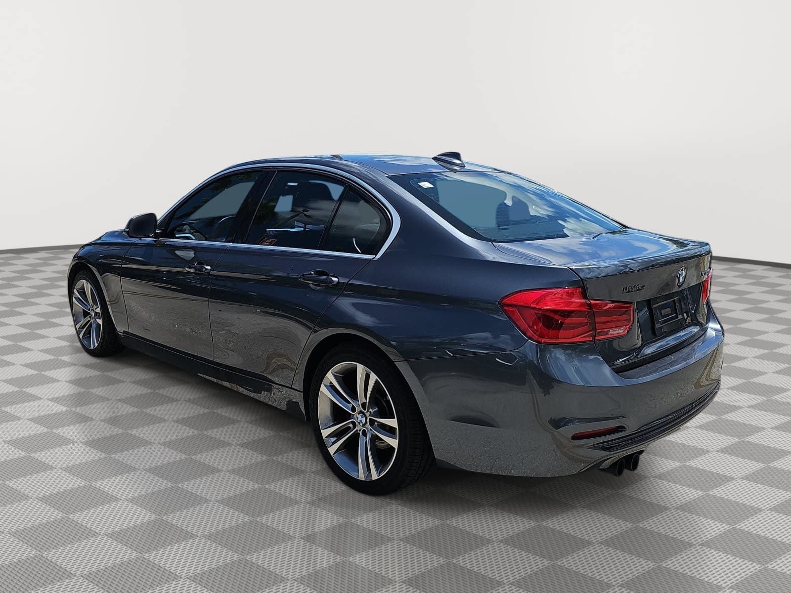 2018 BMW 3 Series 330i
