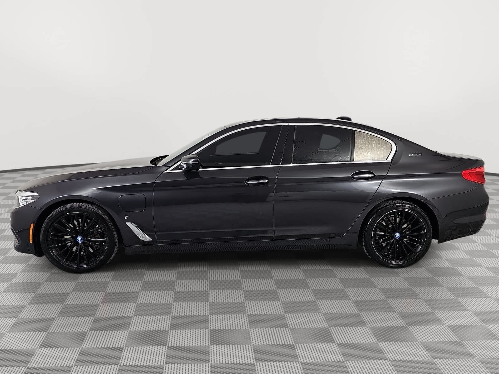 2018 BMW 5 Series 530e iPerformance