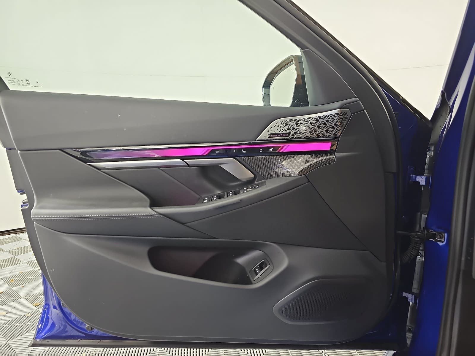 2025 BMW M5 Base