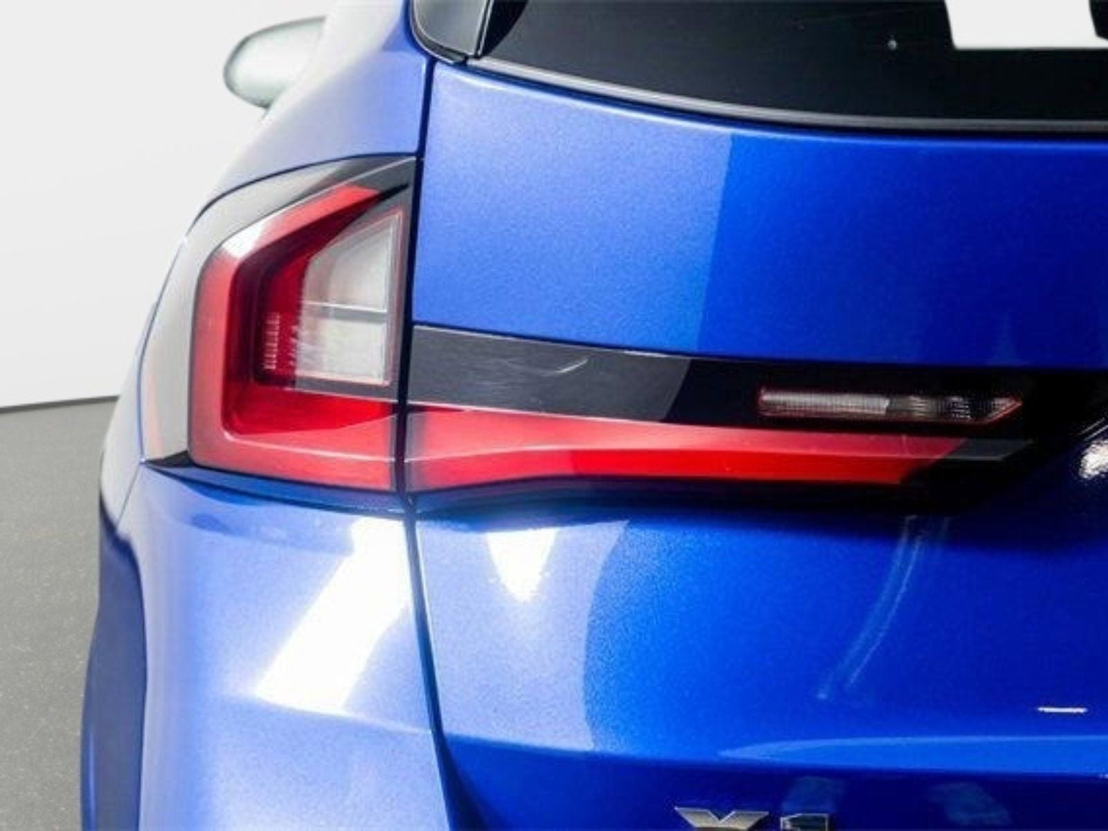 2025 BMW X1 M35i