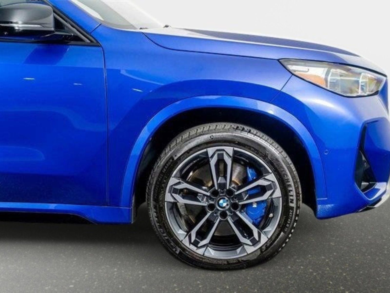 2025 BMW X1 M35i