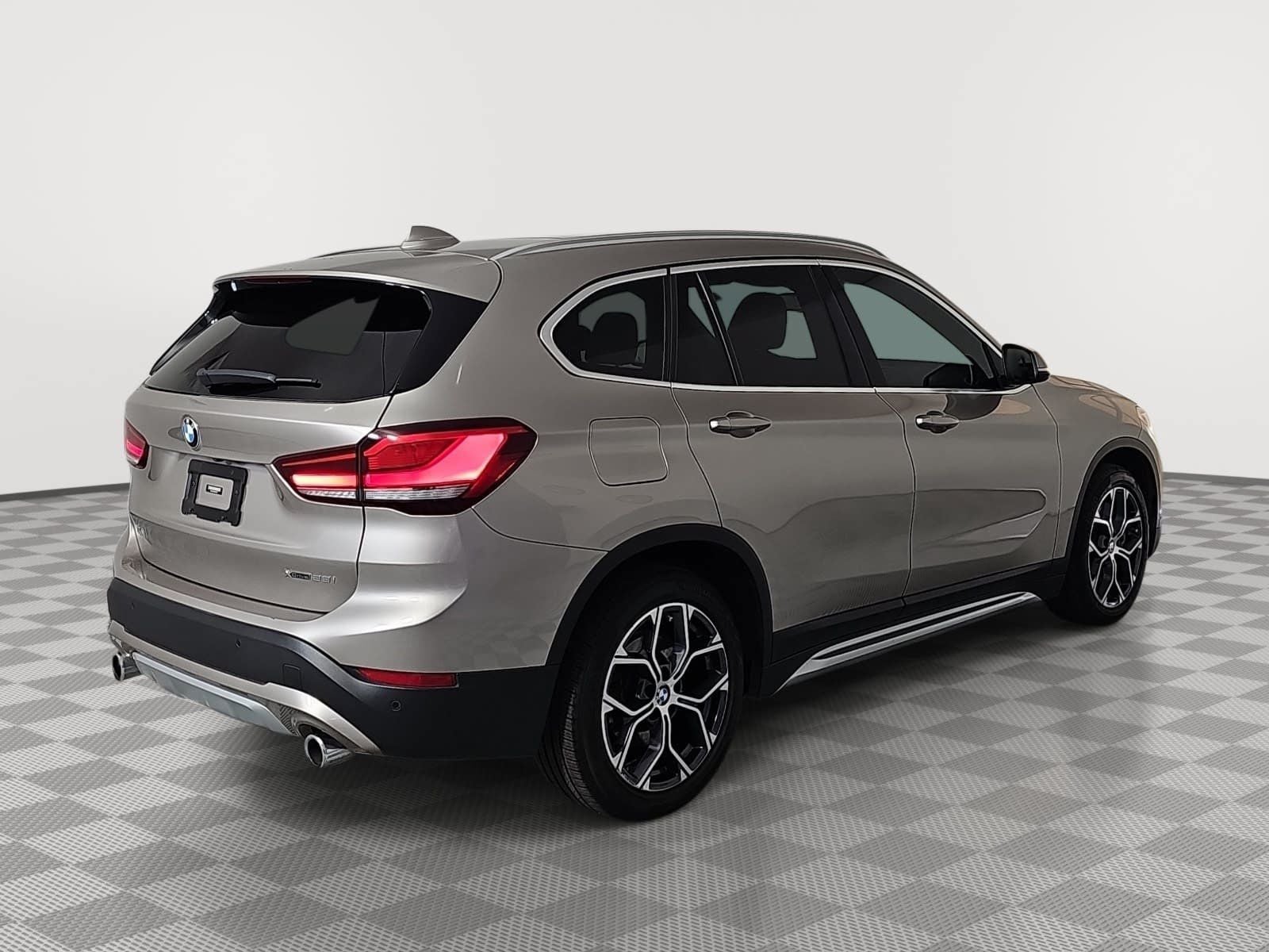 2021 BMW X1 xDrive28i