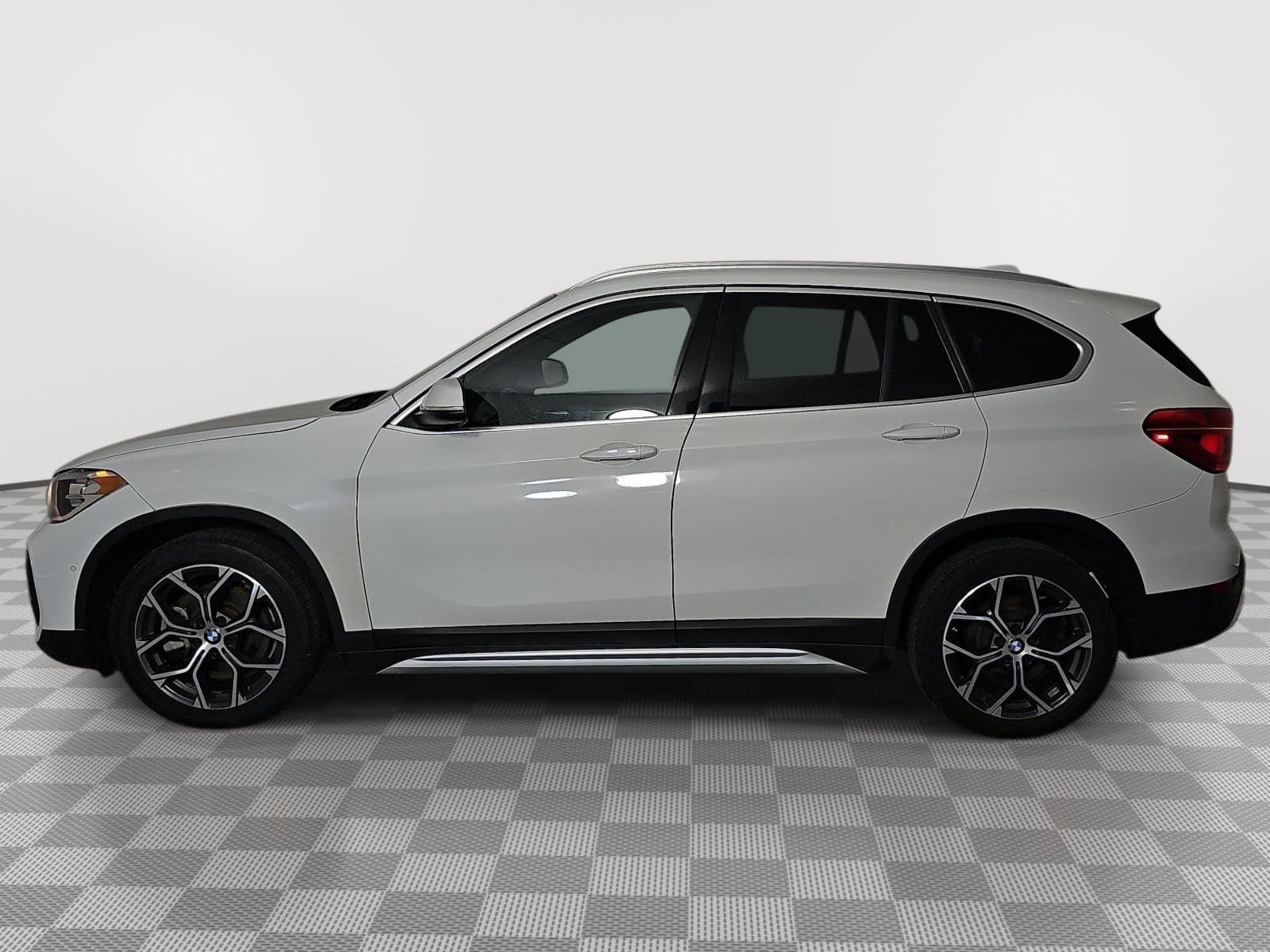 2021 BMW X1 xDrive28i