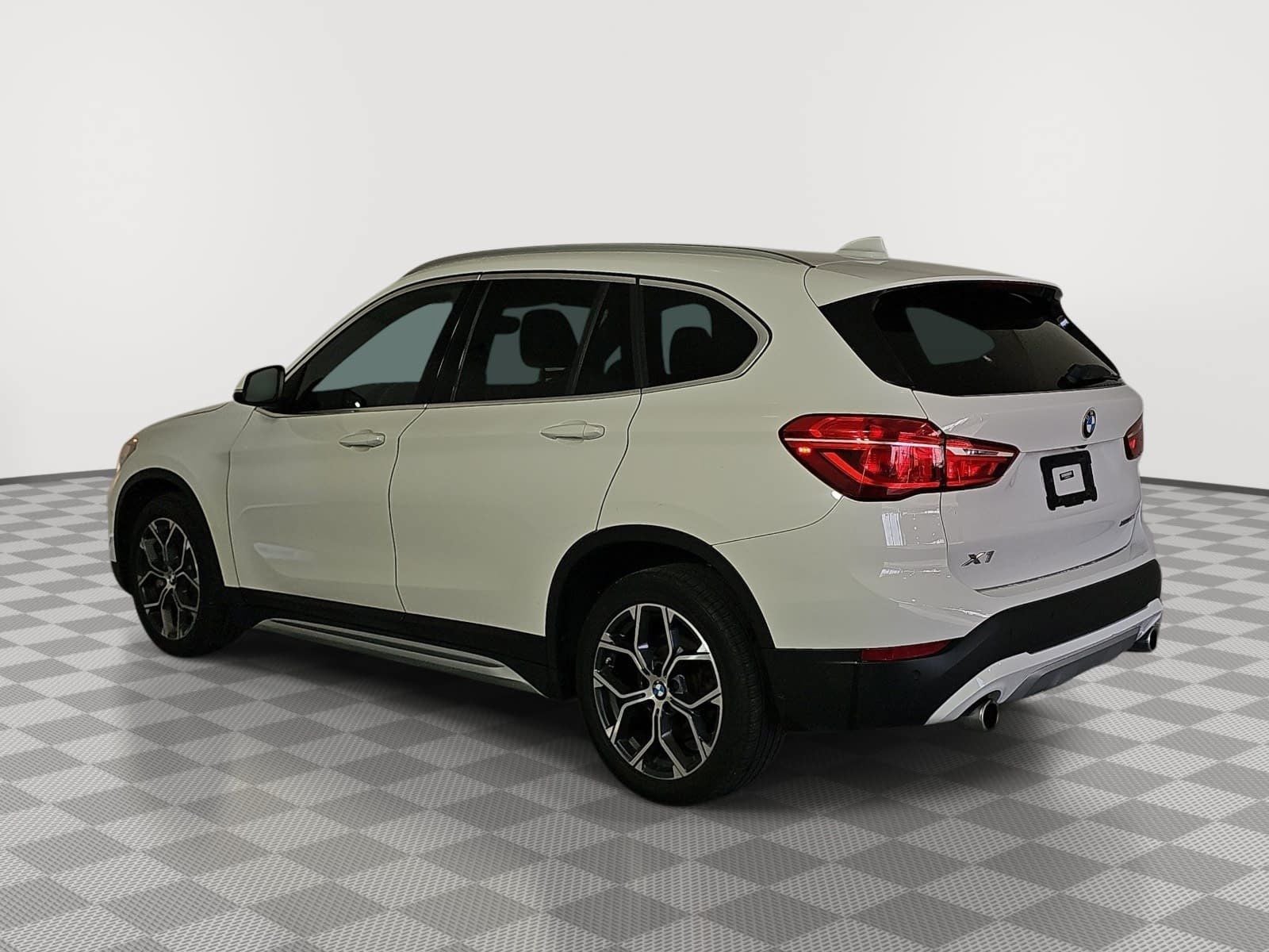 2021 BMW X1 xDrive28i