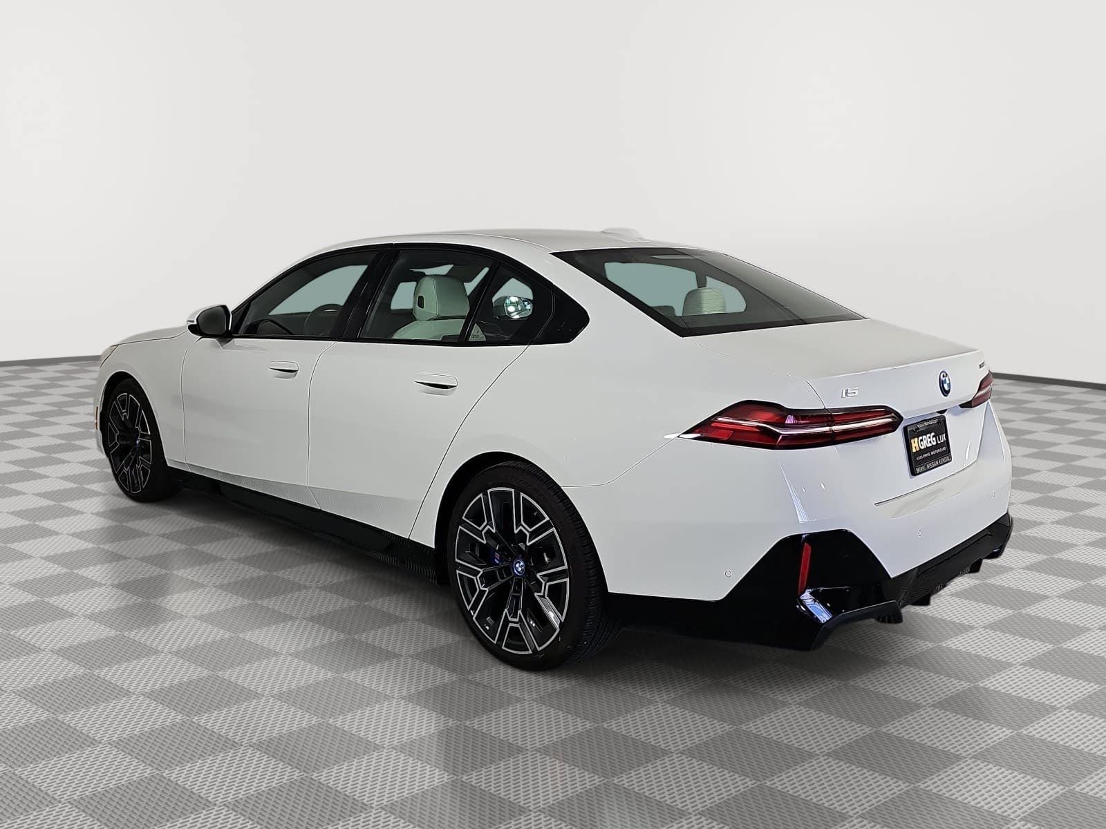 2025 BMW i5 xDrive40