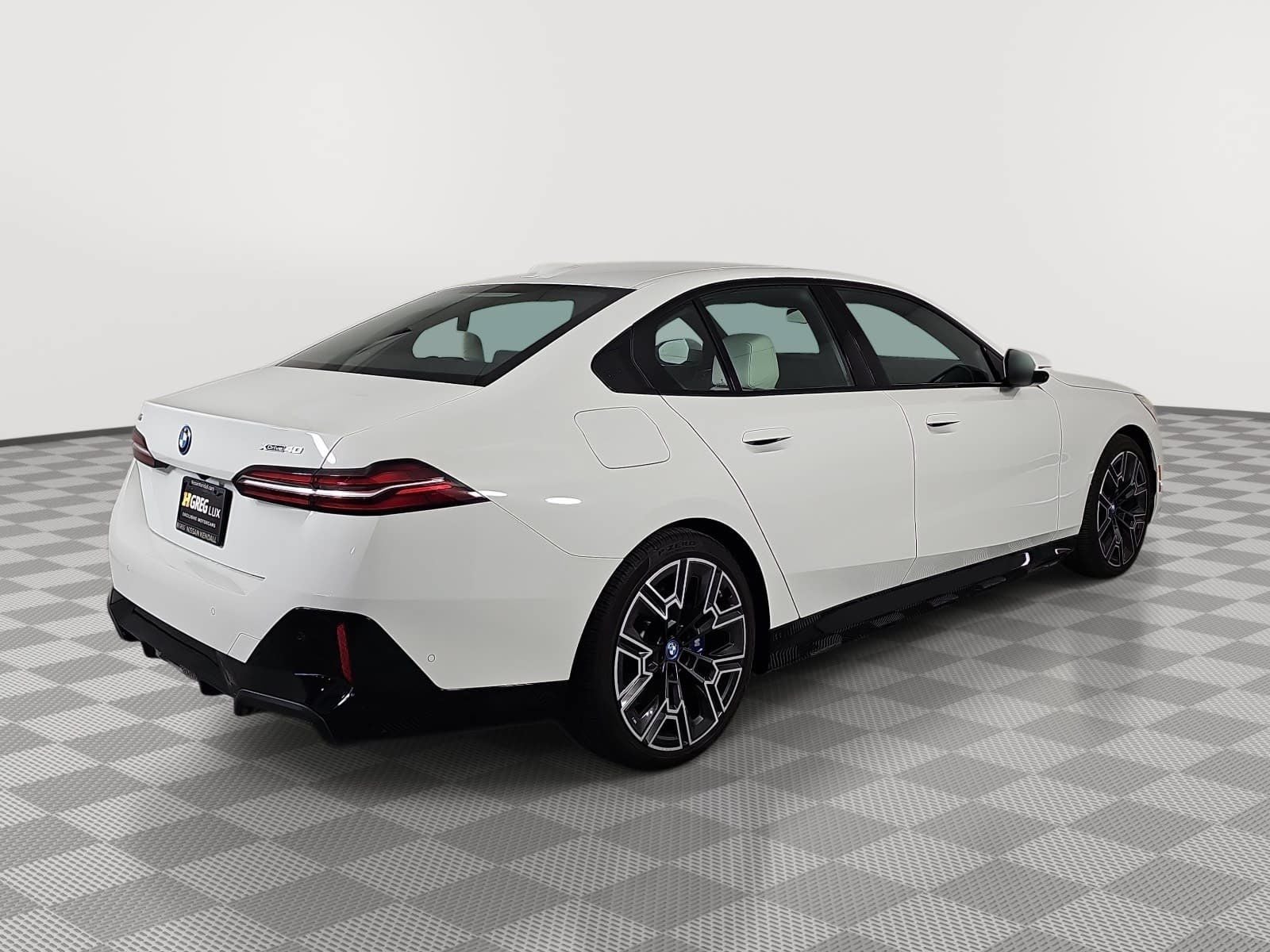 2025 BMW i5 xDrive40