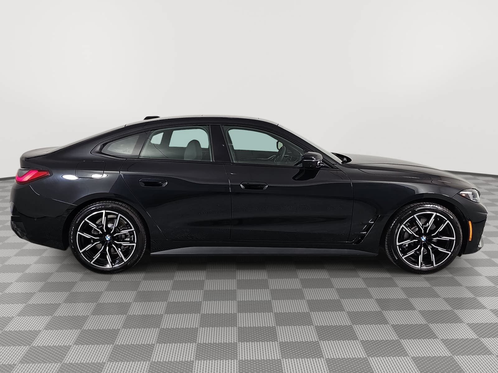 2026 BMW i4 xDrive40 M Sport
