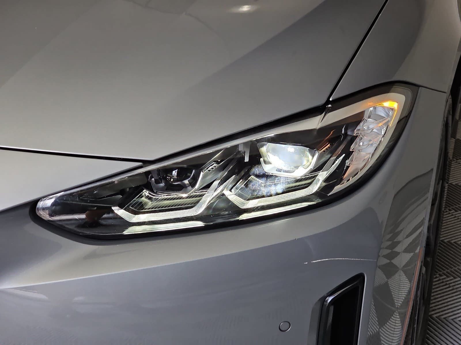 2023 BMW i4 eDrive40