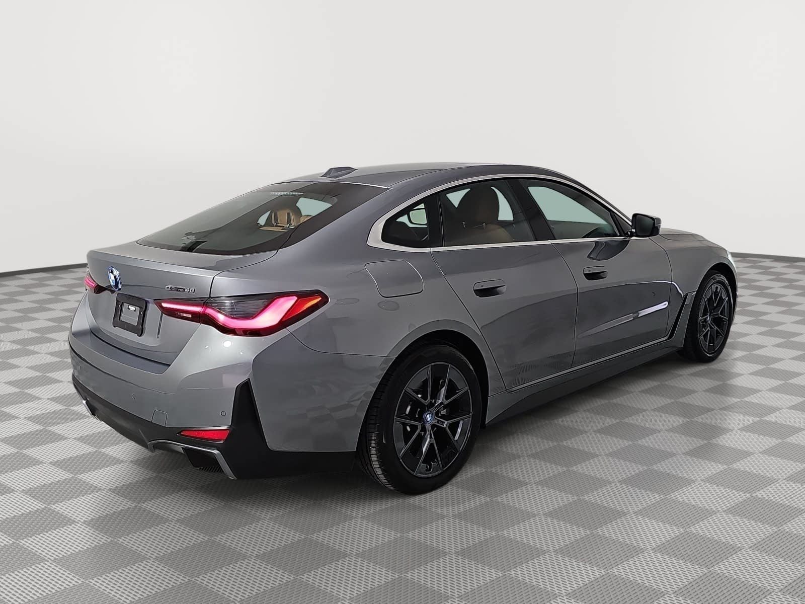 2023 BMW i4 eDrive40