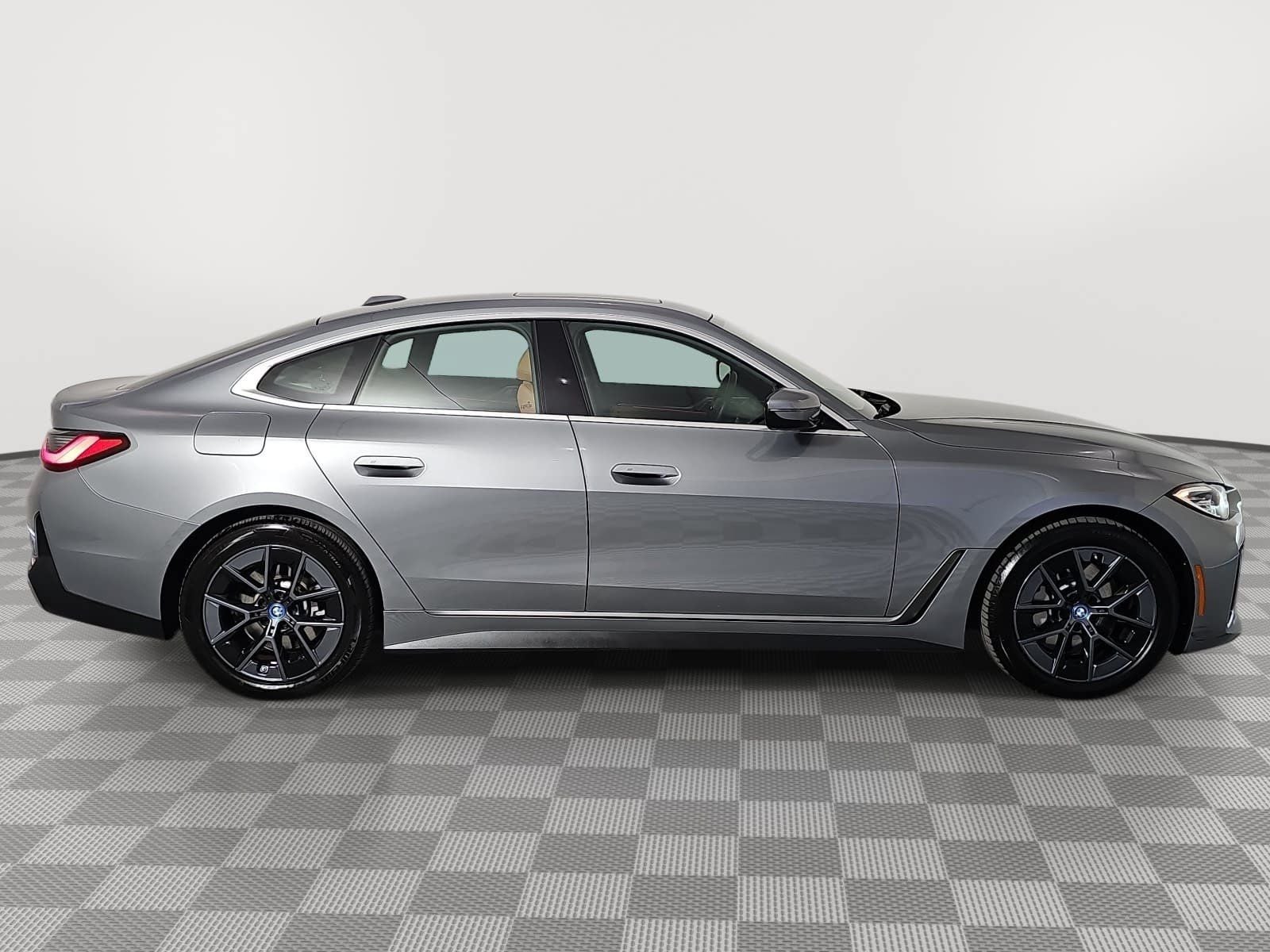 2023 BMW i4 eDrive40
